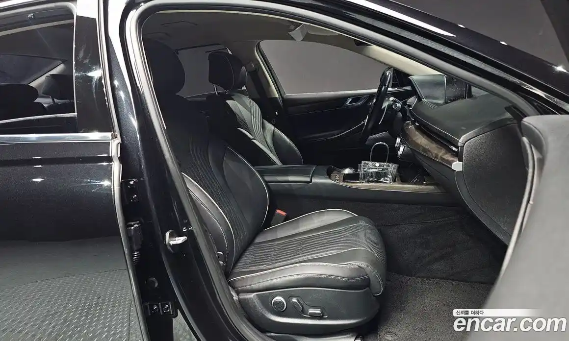 Genesis G80 2022 2.5 Автомат в Москве № 57105, фото 10