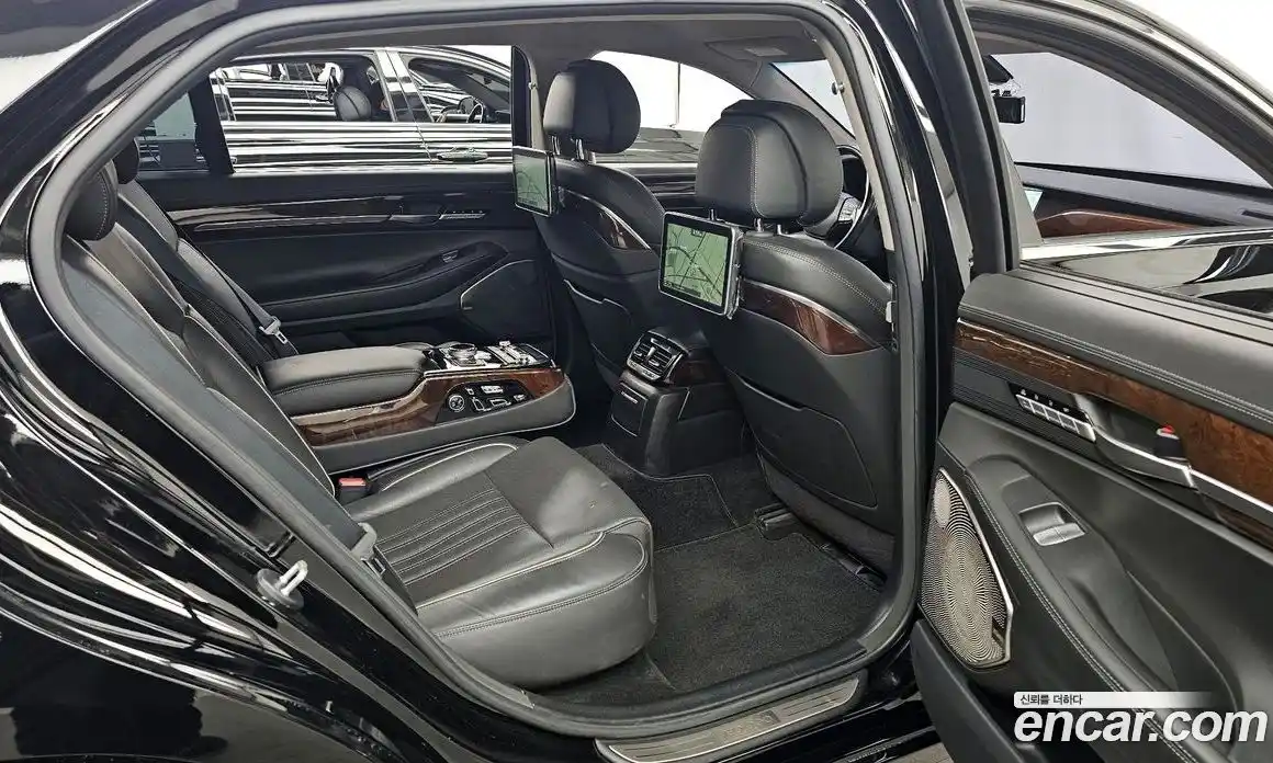 Genesis EQ900 2017 5.0 Автомат в Москве № 57411, фото 18