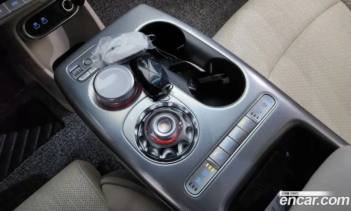 Genesis GV60 2023 0.1 Автомат в Москве № 57543, фото 10