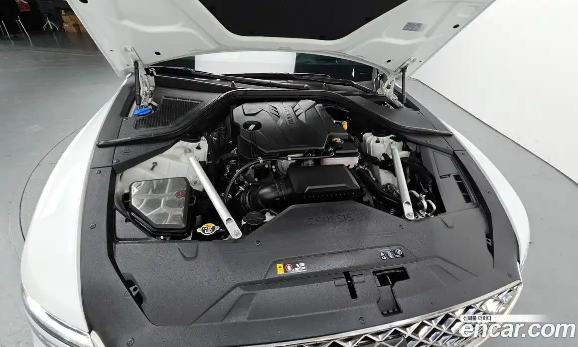 Genesis G80 2023 2.5 Автомат в Москве № 59240, фото 14