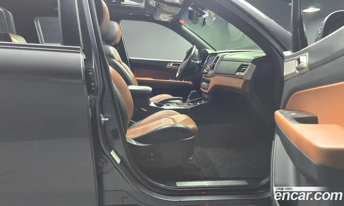 SsangYong Rexton 2018 2.2 Автомат в Москве № 787, фото 11