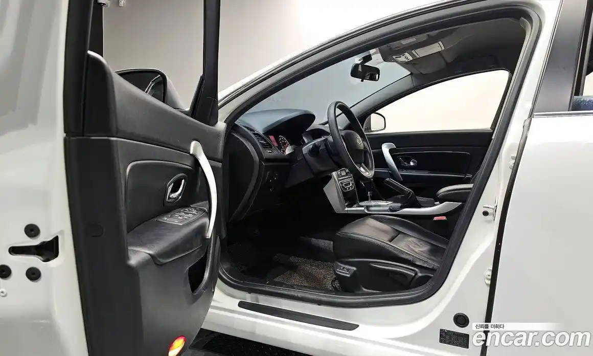 Renault SM5 2014 2.0 Автомат в Москве № 95769, фото 10