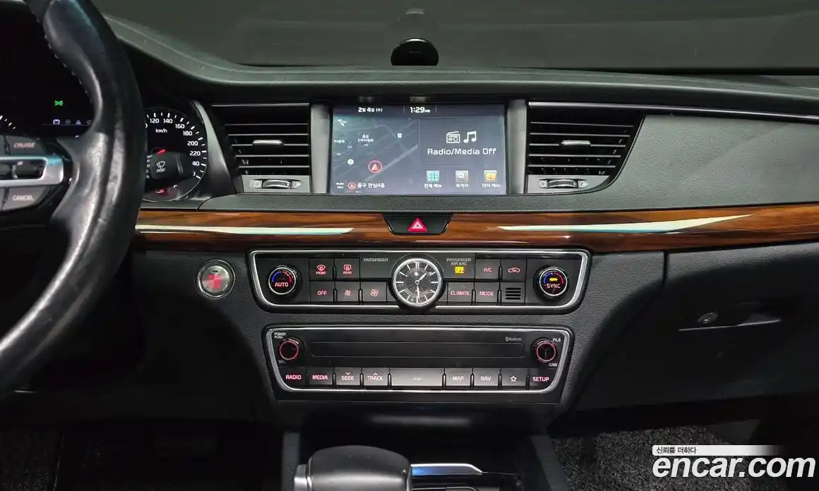 Kia K7 2017 3.0 Автомат в Москве № 10292, фото 15