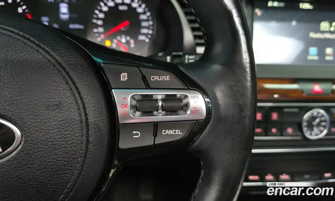 Kia K7 2017 3.0 Автомат в Москве № 10292, фото 19