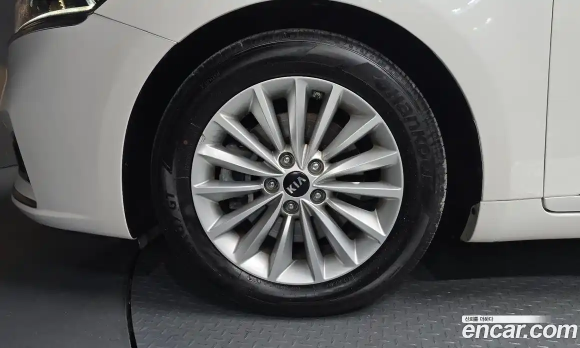 Kia K7 2017 3.0 Автомат в Москве № 10292, фото 5