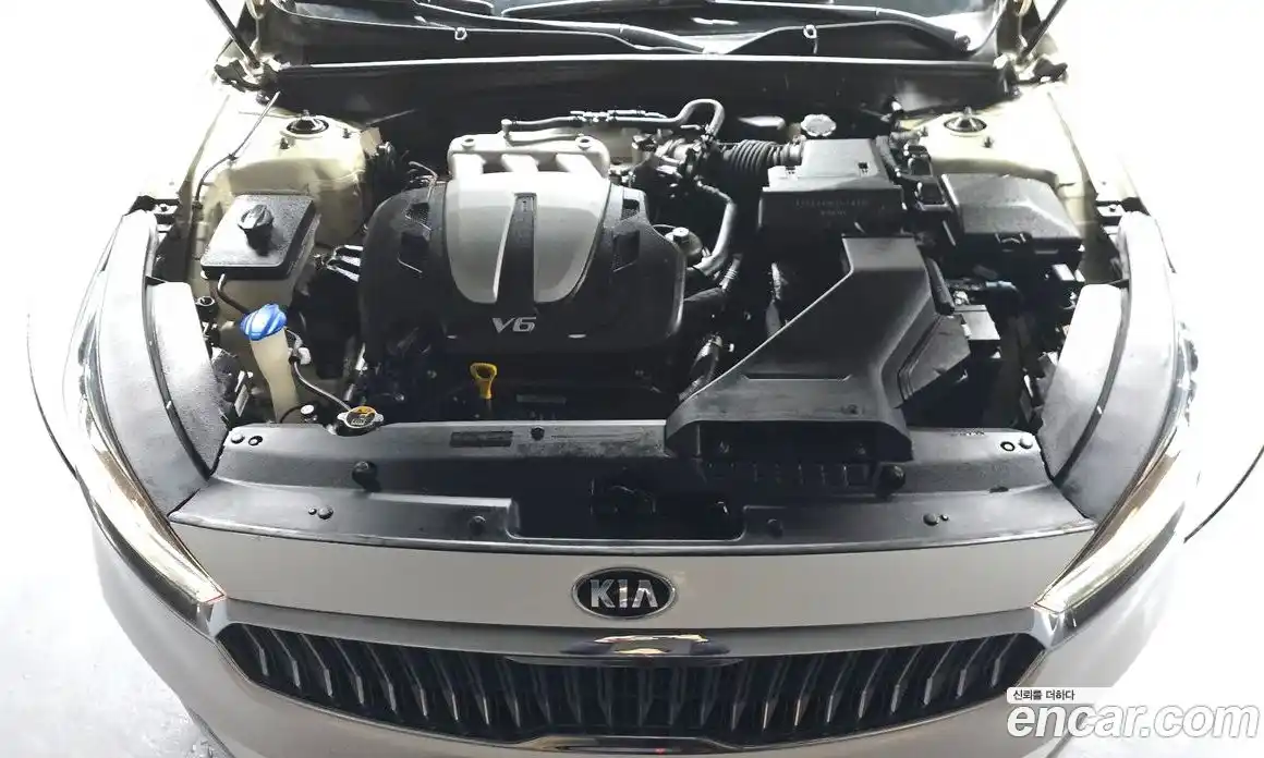 Kia K7 2017 3.0 Автомат в Москве № 10292, фото 6