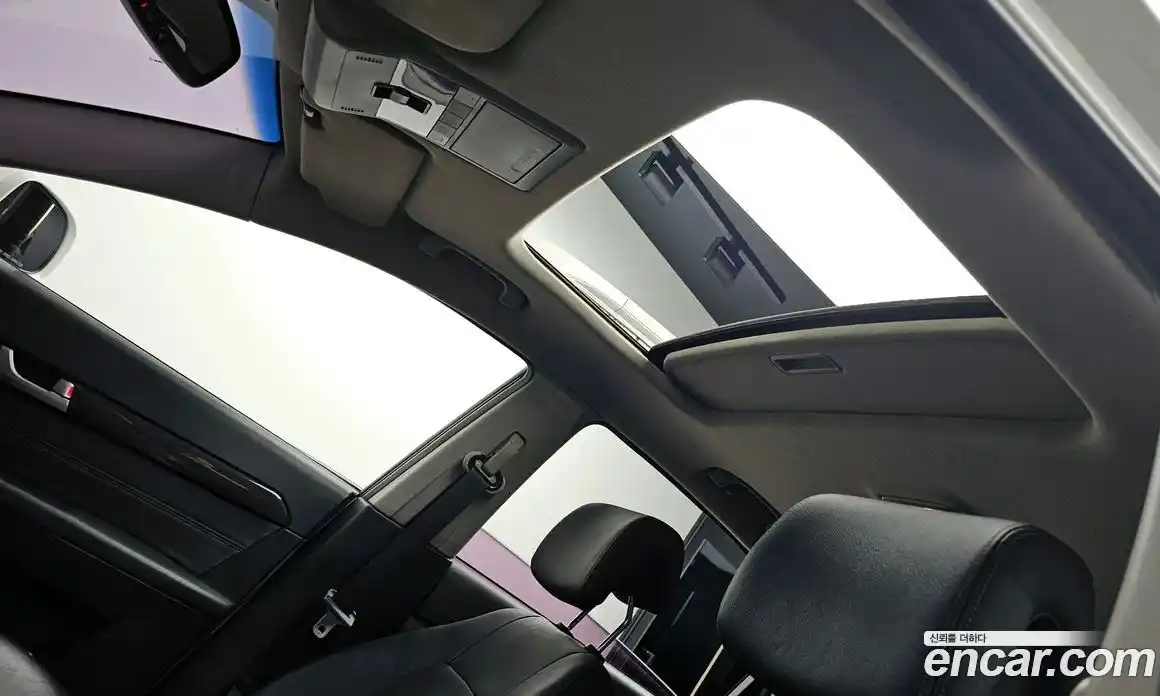 Chevrolet Captiva 2015 2.0 Автомат в Москве № 103647, фото 13