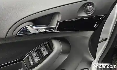 Chevrolet Orlando 2015 2.0 Автомат в Москве № 104423, миниатюра 6