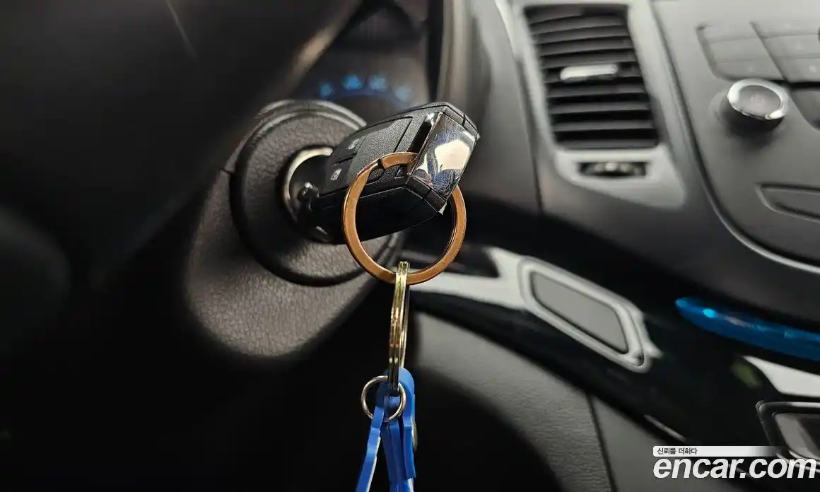 Chevrolet Orlando 2015 2.0 Автомат в Москве № 104423, фото 7