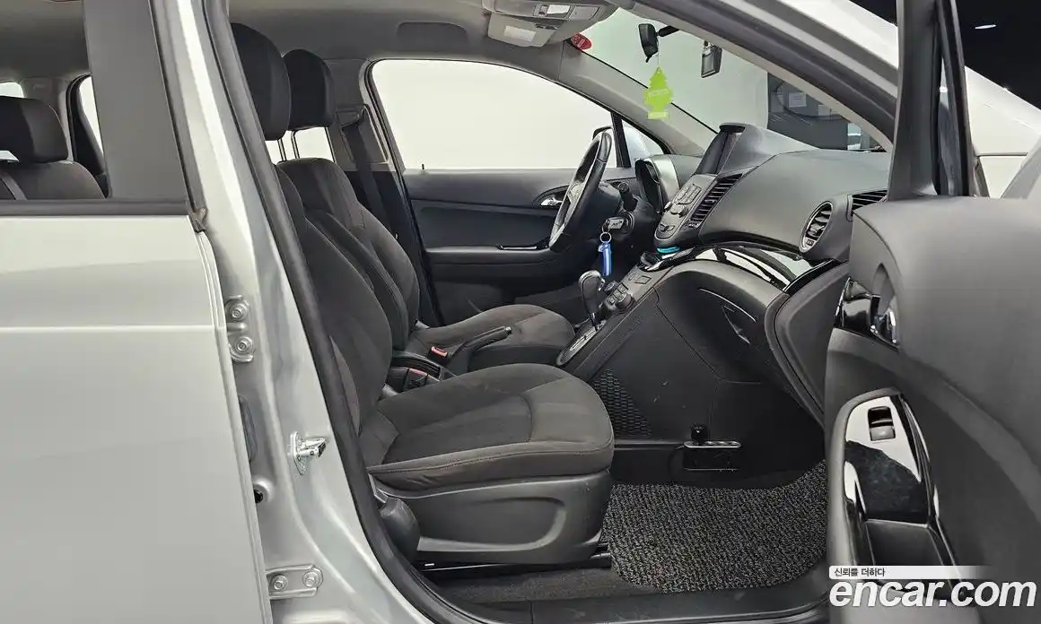 Chevrolet Orlando 2015 2.0 Автомат в Москве № 104423, фото 9