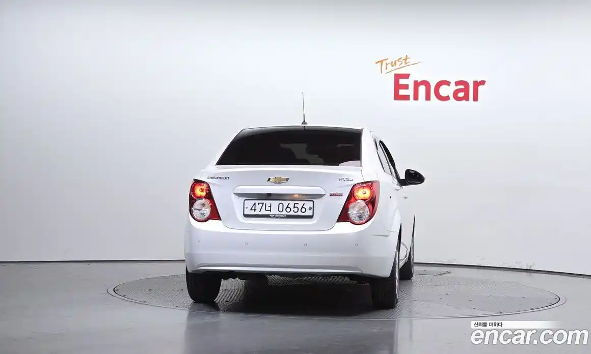 Chevrolet Aveo 2016 1.4 Автомат в Москве № 104696, фото 15