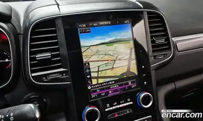 Renault QM6 2017 2.0 Автомат в Москве № 106716, миниатюра 10