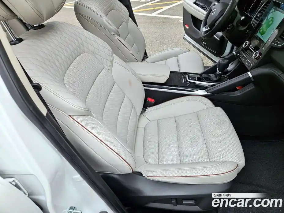 Renault QM6 2022 2.0 Автомат в Москве № 107201, фото 9