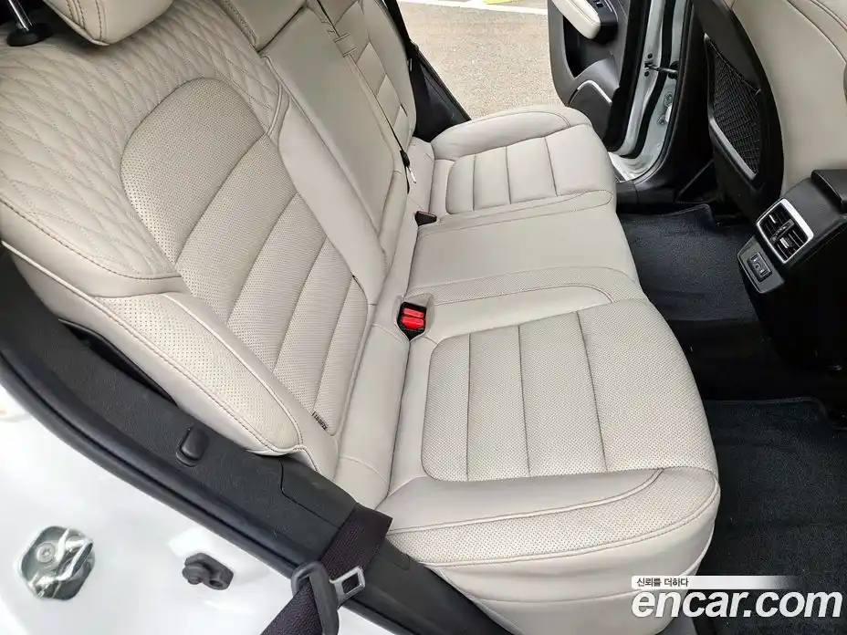 Renault QM6 2022 2.0 Автомат в Москве № 107201, фото 10