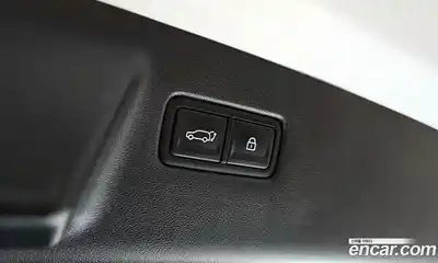 Hyundai Santa Fe 2024 2.5 Автомат в Москве № 107799, миниатюра 2