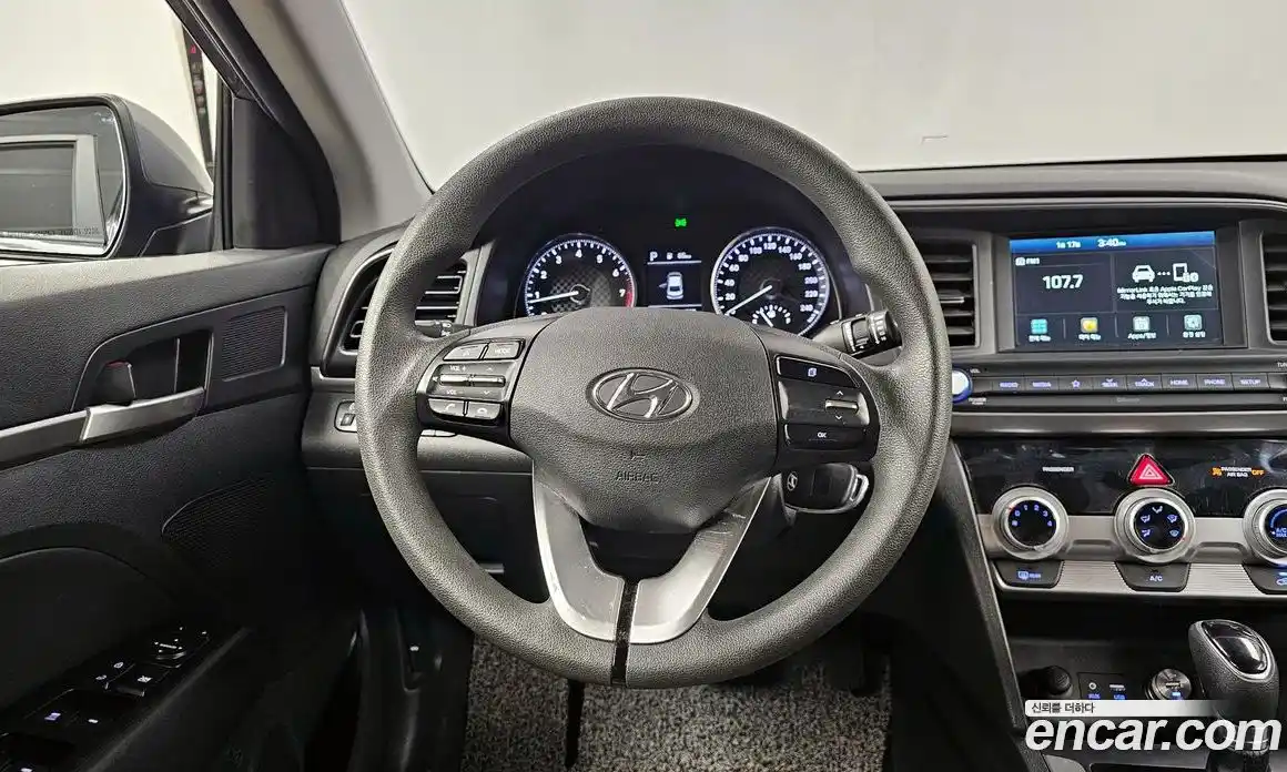 Hyundai Avante 2019 1.6 Автомат в Москве № 108796, фото 15