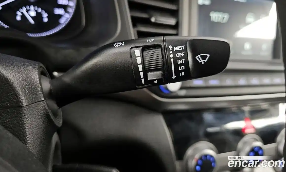 Hyundai Avante 2019 1.6 Автомат в Москве № 108796, фото 4