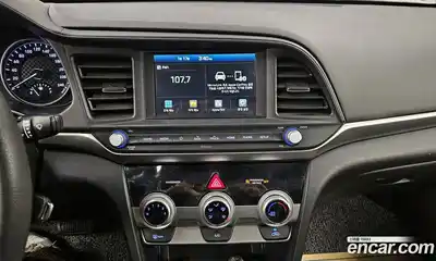 Hyundai Avante 2019 1.6 Автомат в Москве № 108796, миниатюра 8