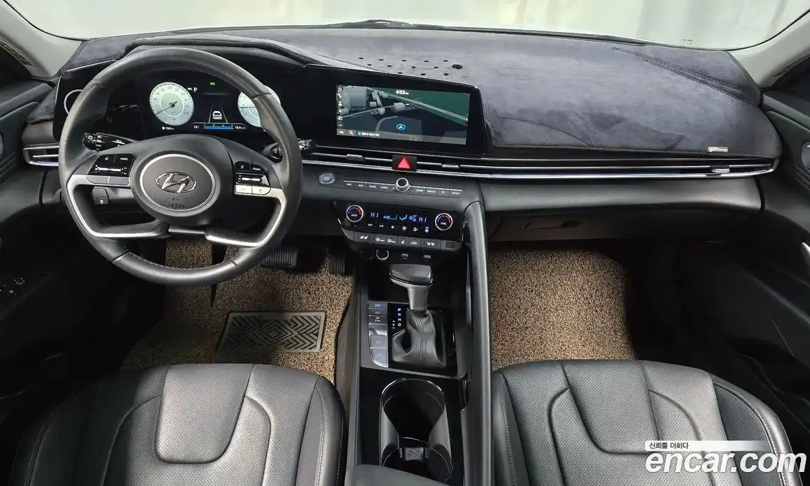 Hyundai Avante 2023 1.6 Автомат в Москве № 109504, фото 15