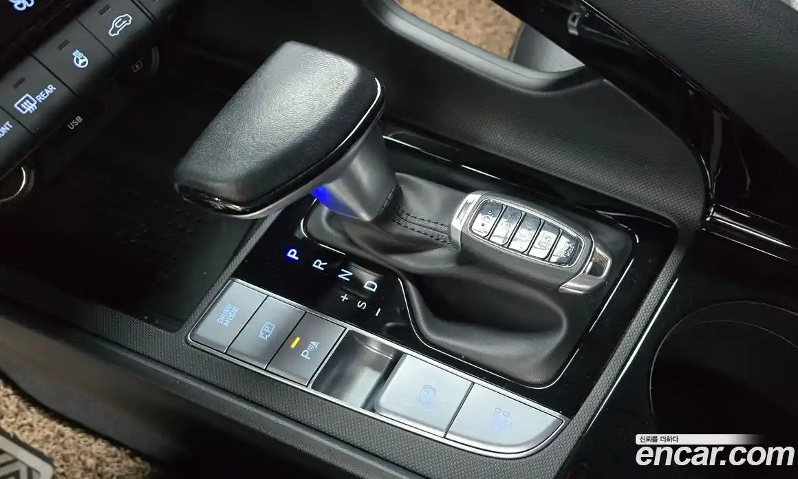 Hyundai Avante 2023 1.6 Автомат в Москве № 109504, фото 8