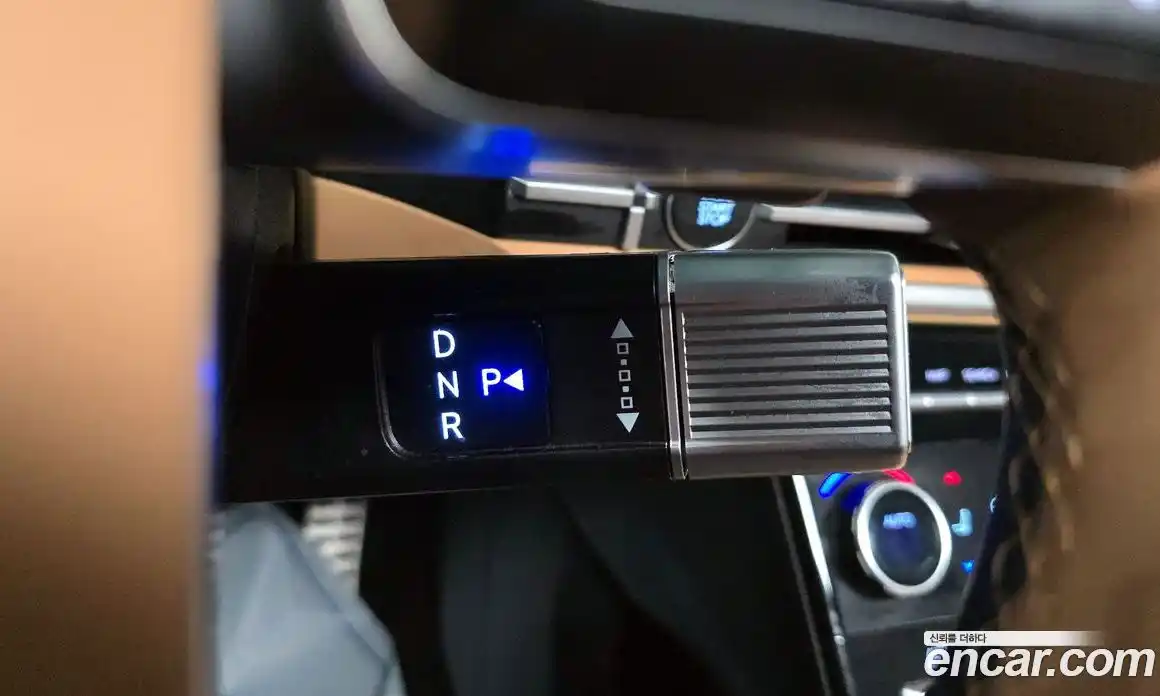 Hyundai Santa Fe 2024 2.5 Автомат в Москве № 111774, фото 18