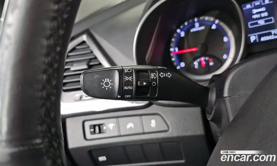 Hyundai Santa Fe 2013 2.0 Автомат в Москве № 112662, фото 16