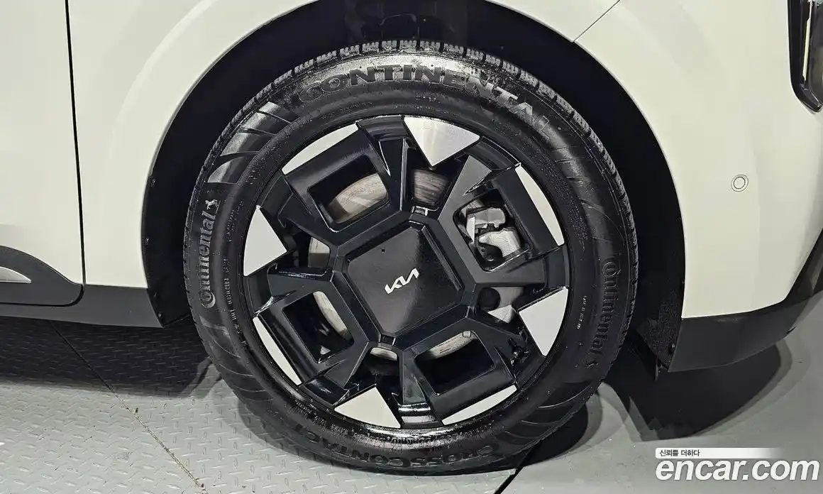 Kia Canival 2025 3.5 Автомат в Москве № 114875, фото 5