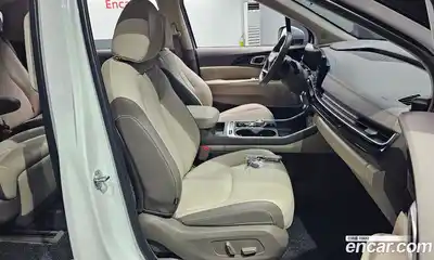 Kia Canival 2025 3.5 Автомат в Москве № 114875, миниатюра 10