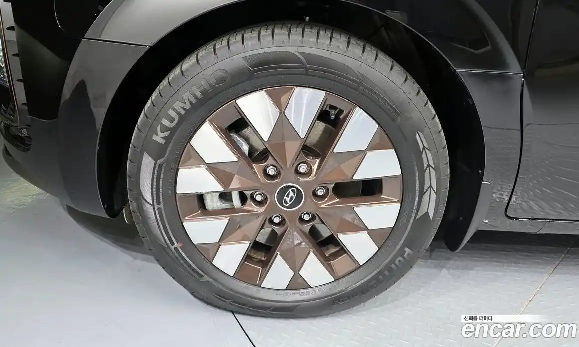 Hyundai Staria 2023 2.2 Автомат в Москве № 119899, фото 5