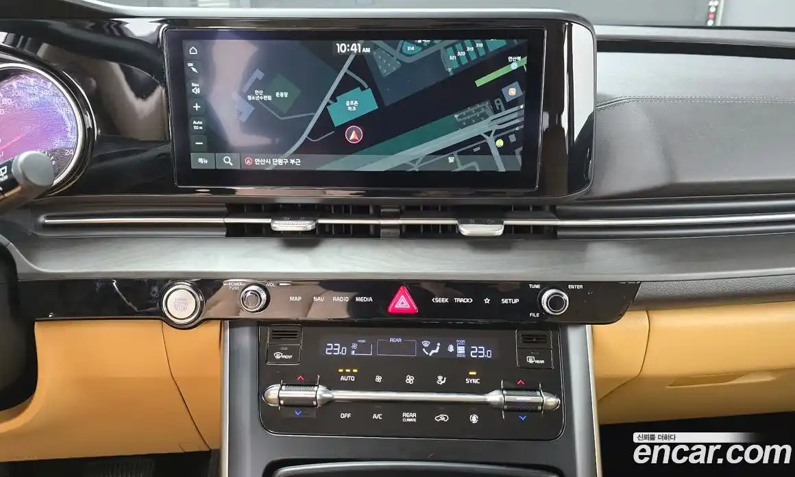 Kia Canival 2021 2.2 Автомат в Москве № 120521, фото 15