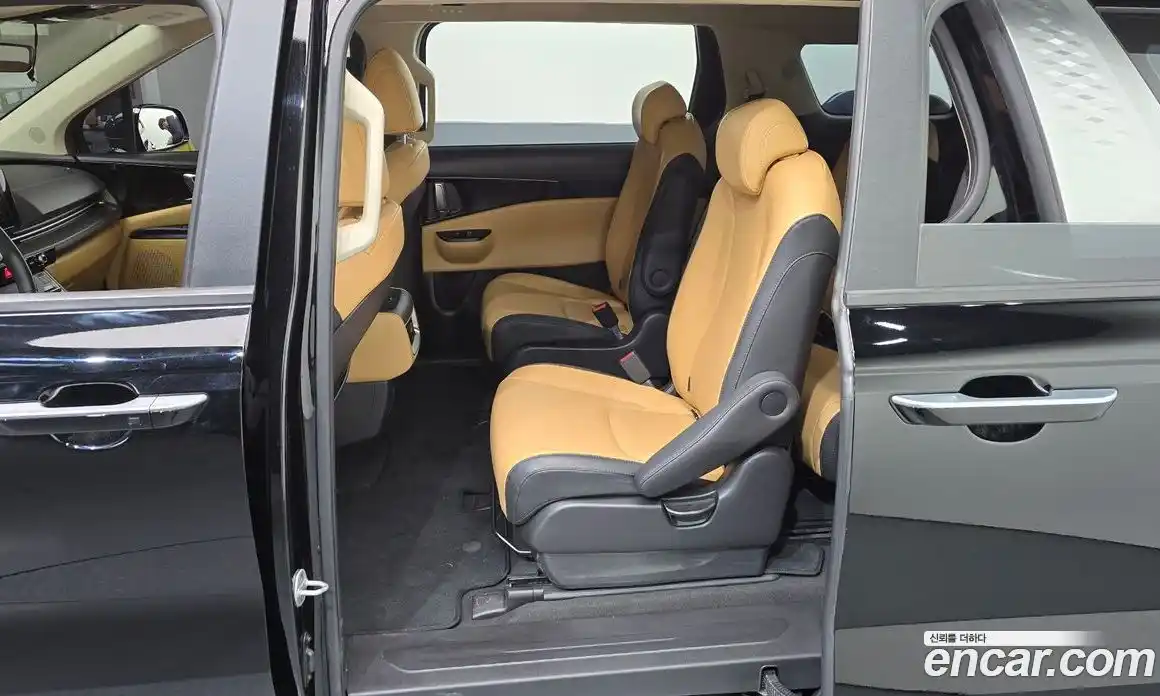 Kia Canival 2021 2.2 Автомат в Москве № 120521, фото 19