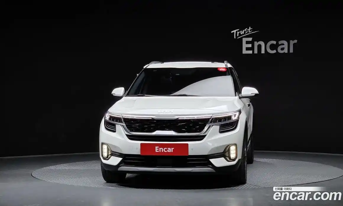 Kia Seltos 2023 1.6 Автомат в Москве № 121600, фото 6