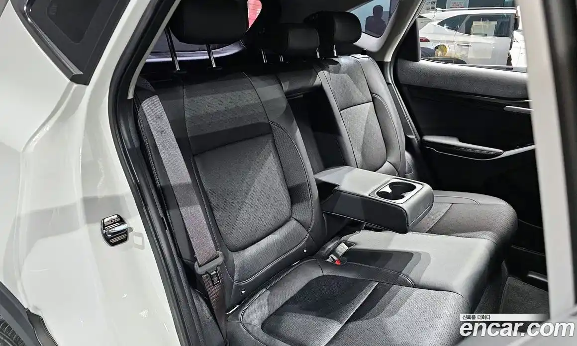 Kia Seltos 2023 1.6 Автомат в Москве № 121600, фото 10