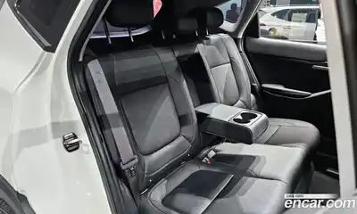 Kia Seltos 2023 1.6 Автомат в Москве № 121600, миниатюра 10