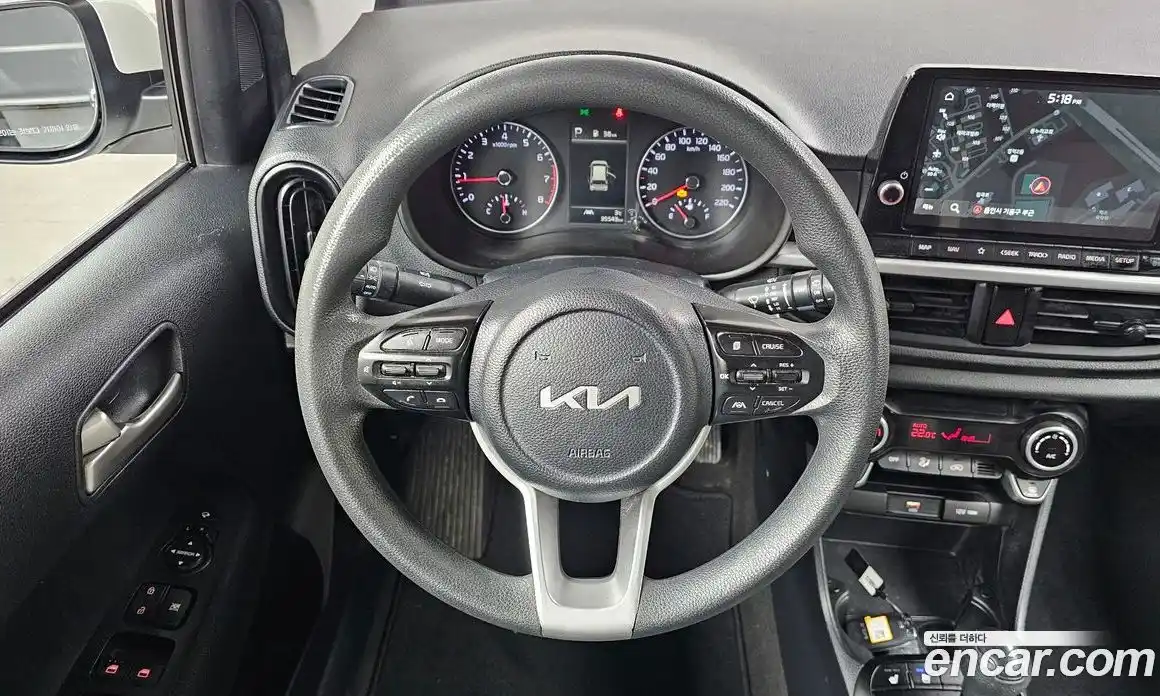 Kia Morning 2022 1.0 Автомат в Москве № 121814, фото 3