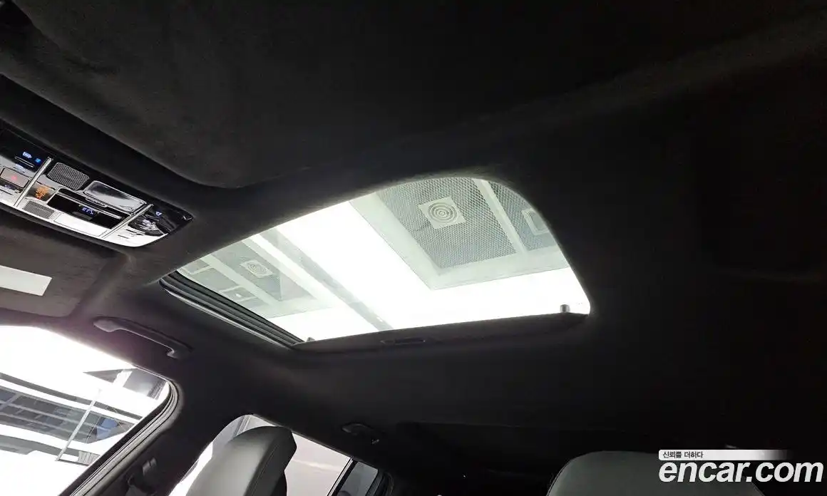 Hyundai Santa Fe 2024 1.6 Автомат в Москве № 122715, фото 20