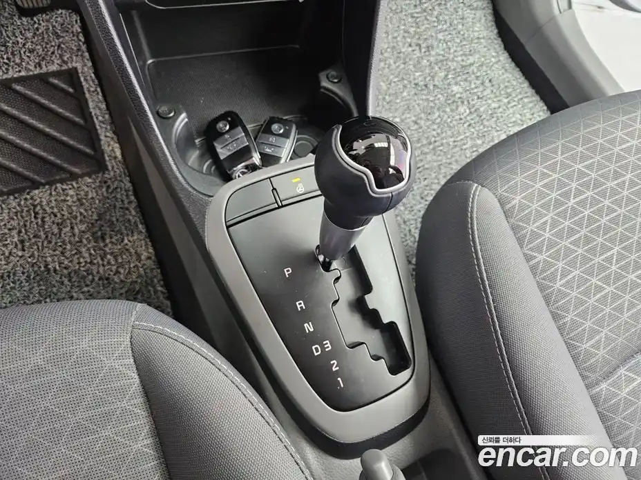 Kia Morning 2021 1.0 Автомат в Москве № 123903, фото 14