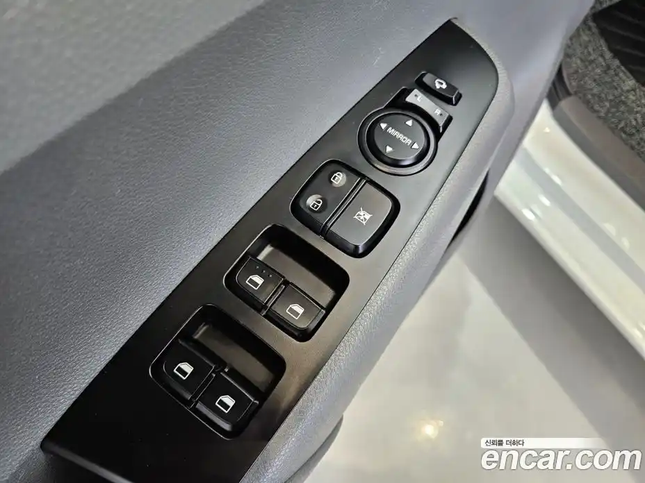 Kia Morning 2021 1.0 Автомат в Москве № 123903, фото 16