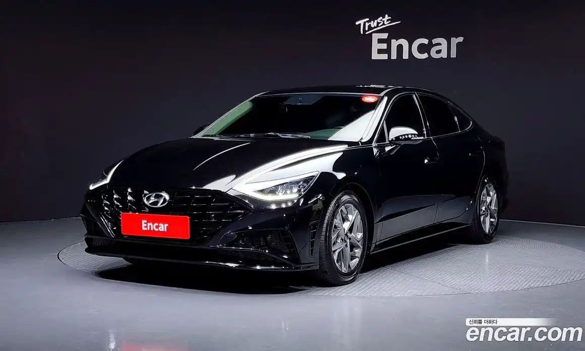 Hyundai Sonata 2022 2.0 Автомат в Москве № 126336, фото 1