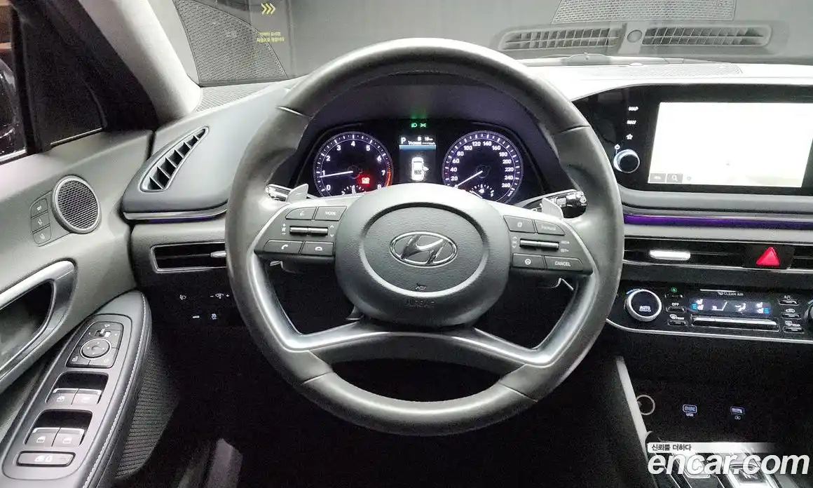 Hyundai Sonata 2022 2.0 Автомат в Москве № 126336, фото 13