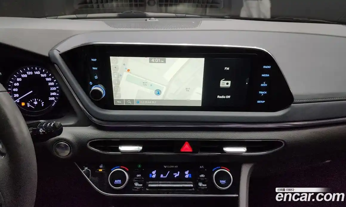 Hyundai Sonata 2022 2.0 Автомат в Москве № 126336, фото 14