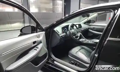 Hyundai Sonata 2022 2.0 Автомат в Москве № 126336, миниатюра 10