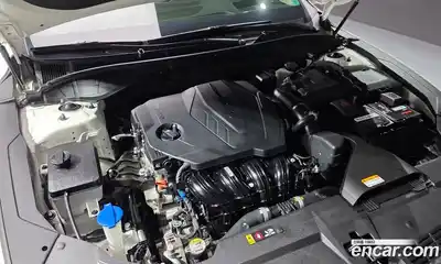 Hyundai Grandeur 2020 2.5 Автомат в Москве № 126437, миниатюра 11