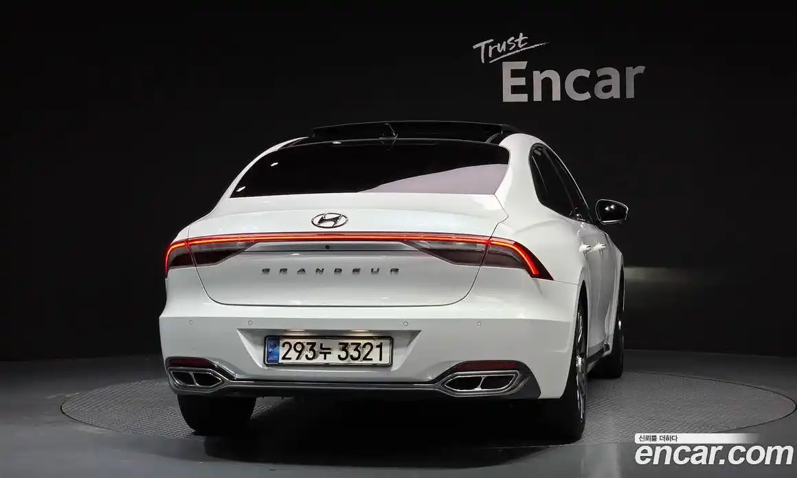 Hyundai Grandeur 2020 2.5 Автомат в Москве № 126437, фото 10