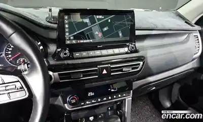 Kia Seltos 2023 1.6 Автомат в Москве № 128240, миниатюра 11