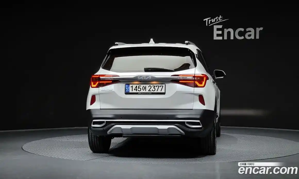 Kia Seltos 2023 1.6 Автомат в Москве № 128240, фото 17