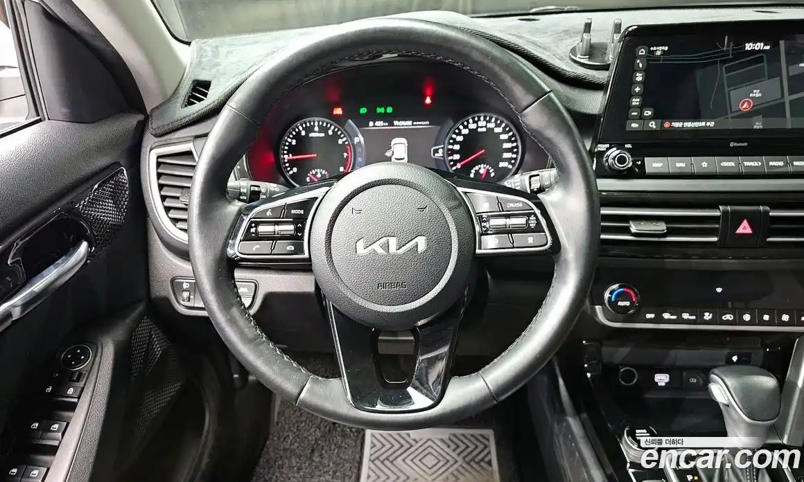 Kia Seltos 2023 1.6 Автомат в Москве № 128240, фото 18