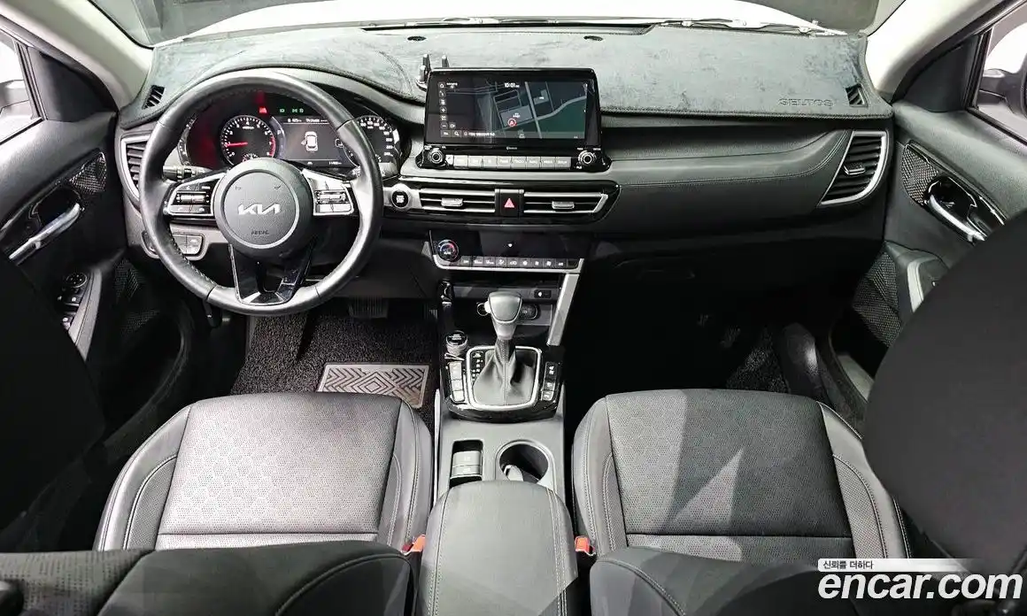 Kia Seltos 2023 1.6 Автомат в Москве № 128240, фото 20