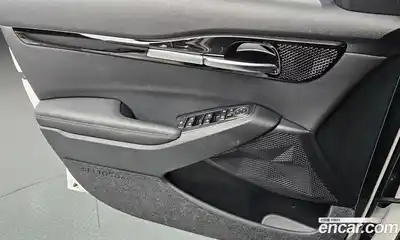 Kia Seltos 2023 1.6 Автомат в Москве № 128240, миниатюра 6