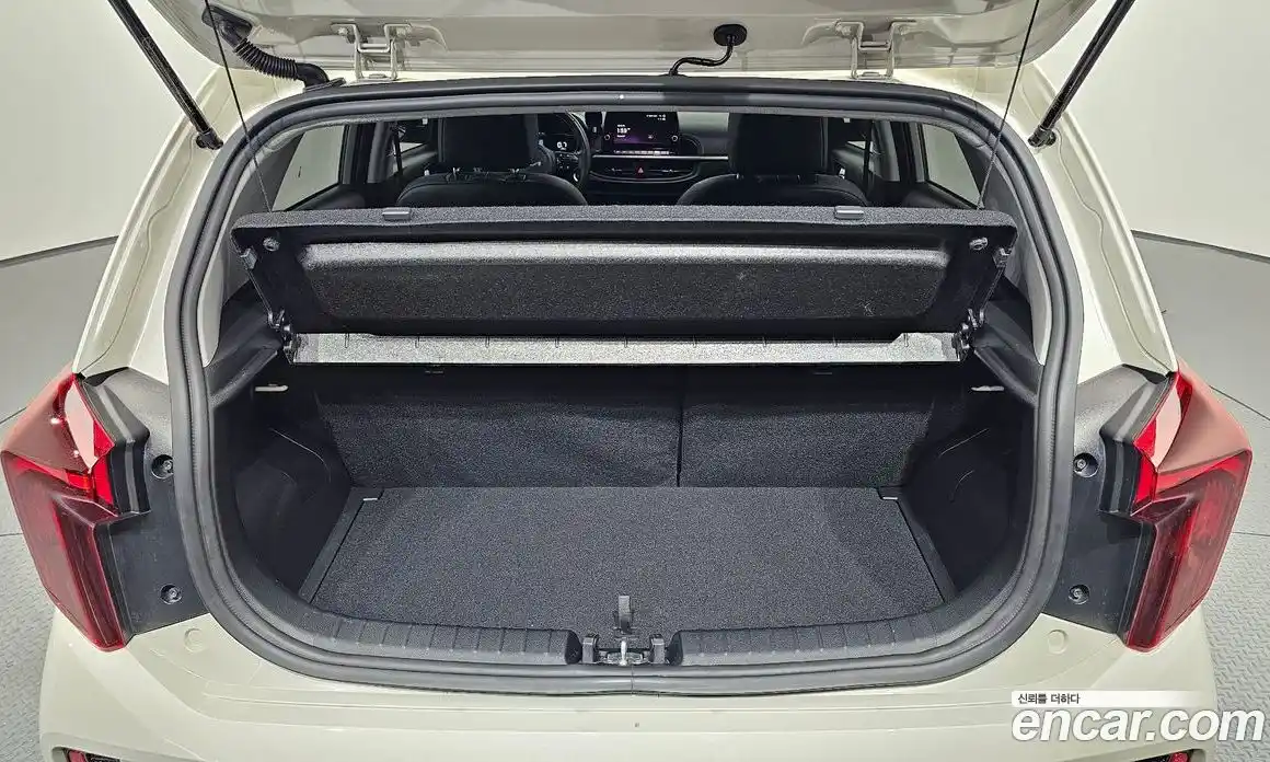 Kia Morning 2024 1.0 Автомат в Москве № 128663, фото 12